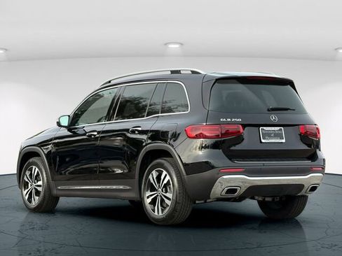 Certified 2025 Mercedes-Benz GLB 250 image 5