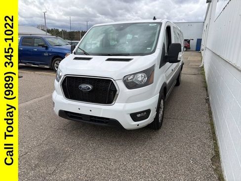 Used 2024 Ford Transit 350 XLT RWD image 3