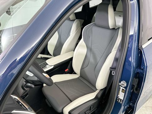 New 2026 BMW X1 xDrive28i w/ Technology Package image 13