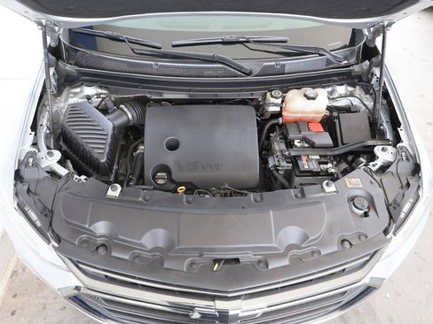 Used 2020 Chevrolet Traverse Premier w/ Redline Edition FWD image 12