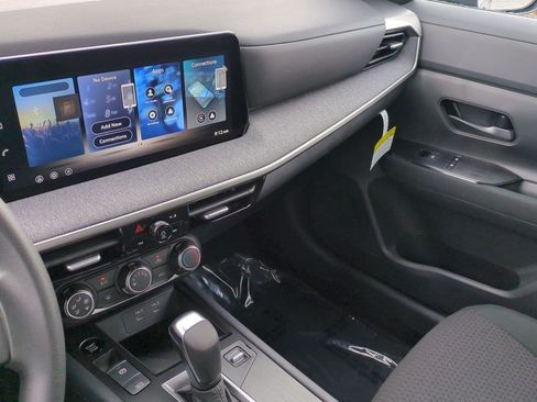 New 2026 Nissan Kicks S FWD image 21