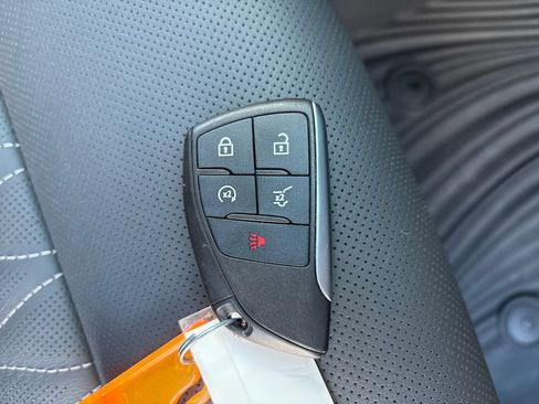 Certified 2021 Buick Envision Avenir image 56