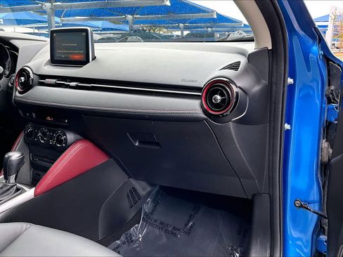 Used 2017 MAZDA CX-3 Touring w/ Premium Package image 18