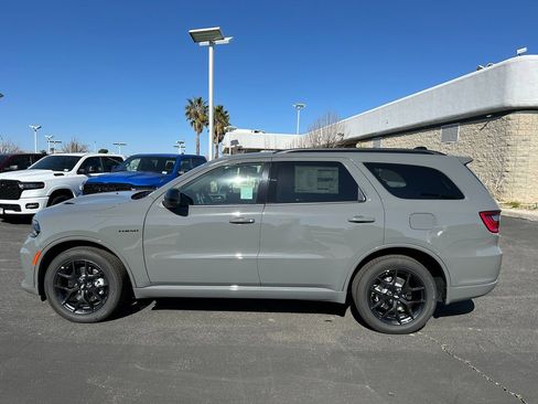 New 2026 Dodge Durango GT image 3
