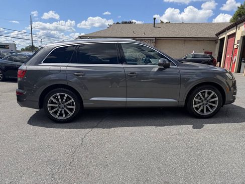 Used 2018 Audi Q7 3.0T Premium Plus w/ Premium Plus Package AWD/4WD image 6