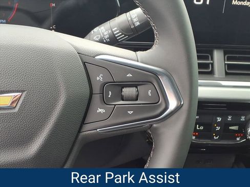 New 2026 Chevrolet Trax LT w/ Driver Confidence Package image 12