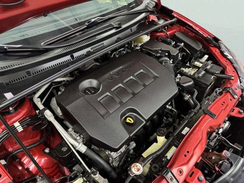 Used 2019 Toyota Corolla LE image 41