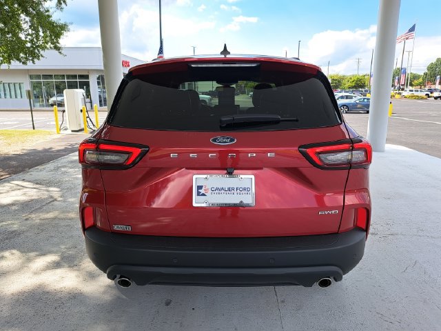 Used 2026 Ford Escape ST-Line w/ Tech Pack #1 AWD/4WD image 5