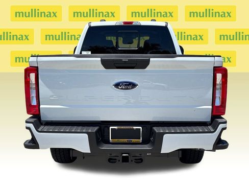 New 2026 Ford F250 4x4 Crew Cab Super Duty image 29