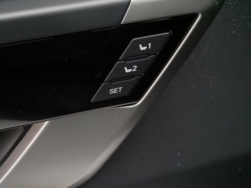 Certified 2026 Toyota Tundra Limited w/ Power Package image 19