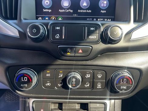 Used 2022 GMC Terrain SLT w/ Tech Package AWD/4WD image 30