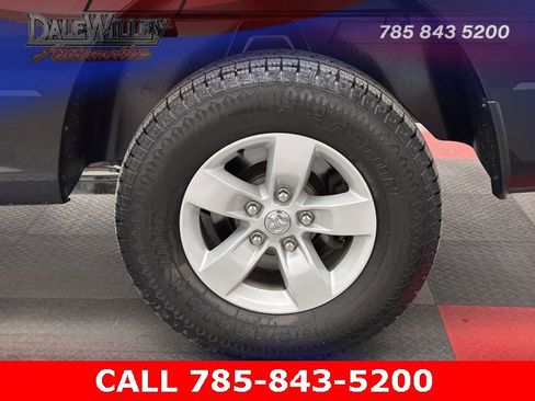 Used 2019 RAM 1500 Express image 20