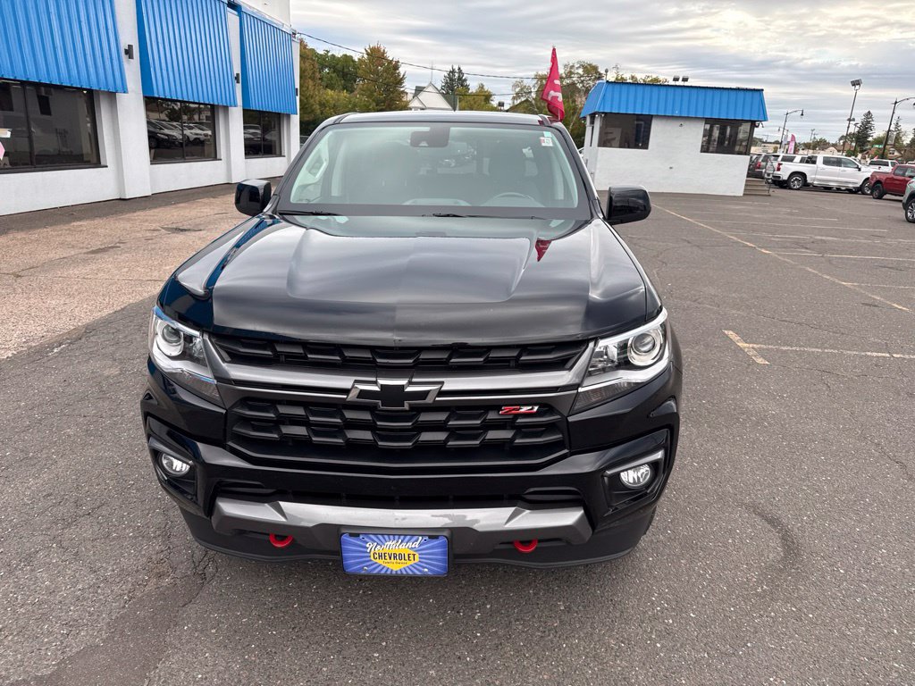 Used 2022 Chevrolet Colorado Z71 w/ Trail Boss Package AWD/4WD image 3