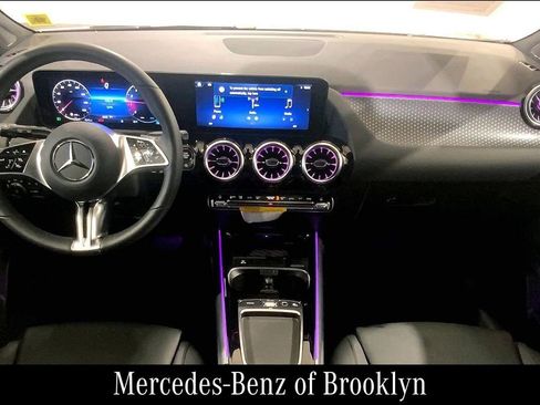 Certified 2026 Mercedes-Benz GLA 250 4MATIC image 18