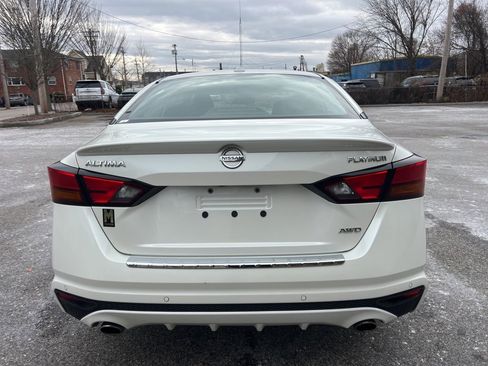 Used 2019 Nissan Altima 2.5 Platinum image 4