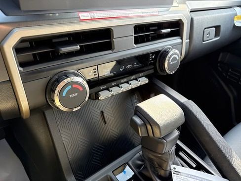 New 2026 Toyota Prius LE image 20