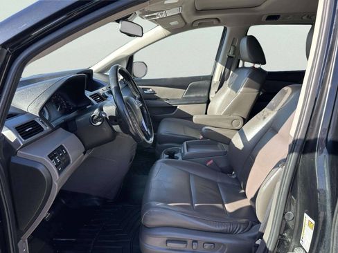 Used 2016 Honda Odyssey EX-L image 16