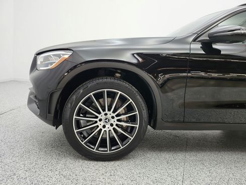 Used 2022 Mercedes-Benz GLC 300 image 22