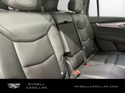 Certified 2024 Cadillac XT6 Luxury AWD/4WD image 18