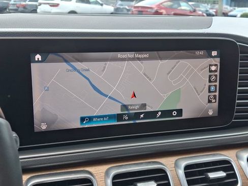 Used 2020 Mercedes-Benz GLE 350 4MATIC image 20