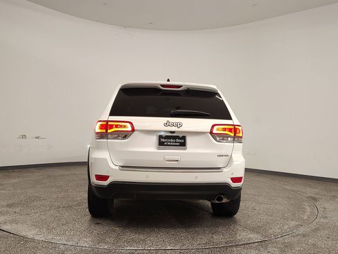 Used 2019 Jeep Grand Cherokee Limited w/ Luxury Group II image 10