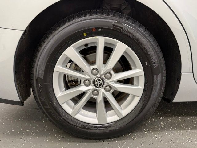 Certified 2025 Toyota Camry LE FWD image 21