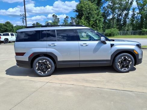 New 2026 Hyundai Santa Fe SEL FWD image 2
