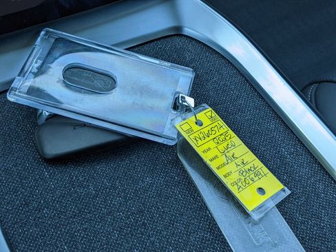 Used 2025 Lucid Air Pure image 19