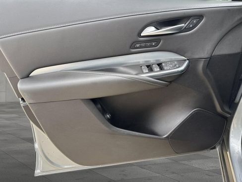 Used 2023 Cadillac XT4 Premium Luxury w/ Enhanced Visibility Package image 10