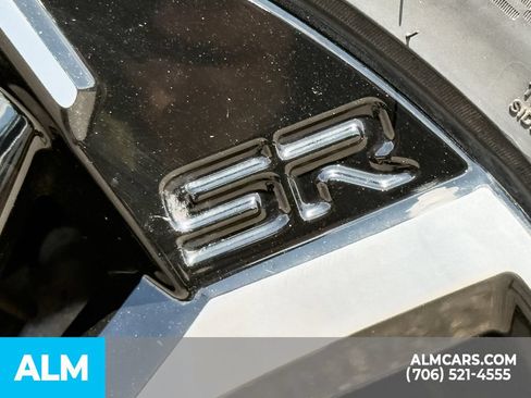 Used 2024 Nissan Altima 2.5 SR FWD image 10