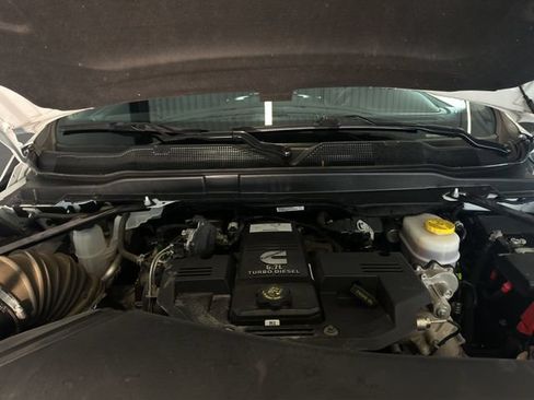 Used 2024 RAM 2500 Laramie w/ Safety Group AWD/4WD image 20