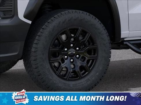 New 2026 Chevrolet Colorado Trail Boss AWD/4WD image 9