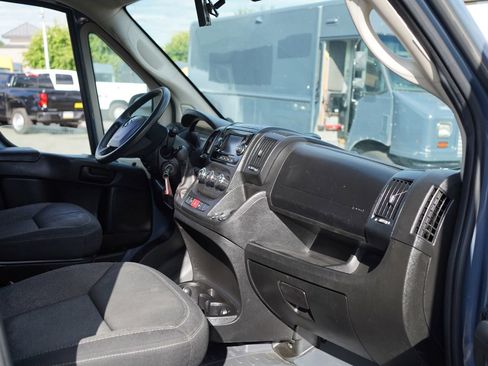 Used 2020 RAM ProMaster 3500 FWD image 2