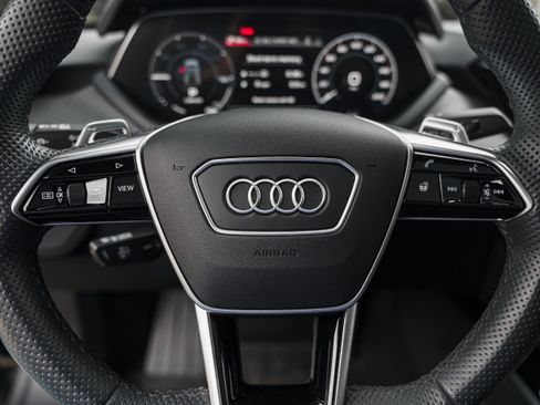 Used 2023 Audi e-tron GT Premium Plus AWD/4WD image 14