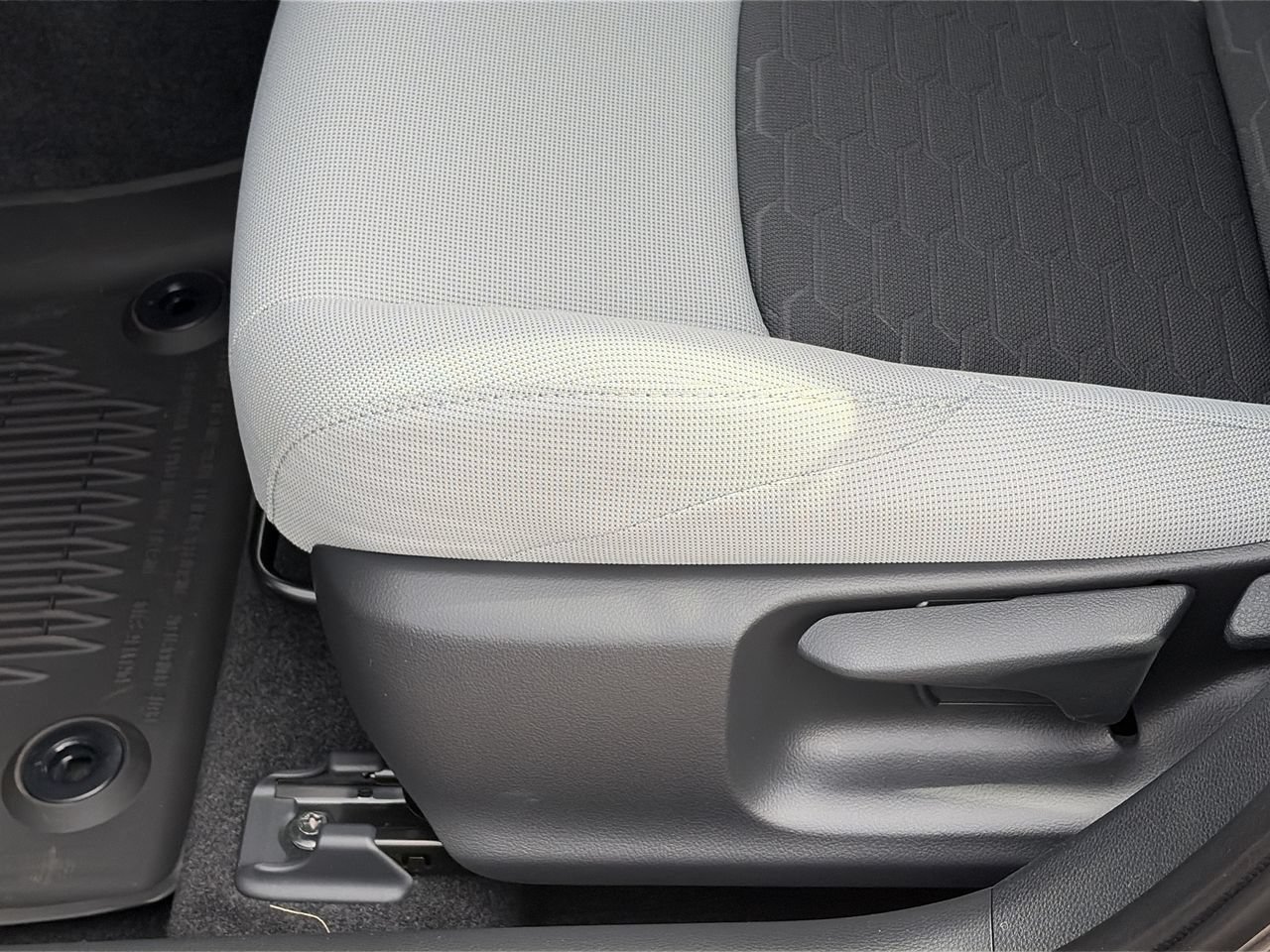 New 2027 Toyota Corolla SE FWD image 18