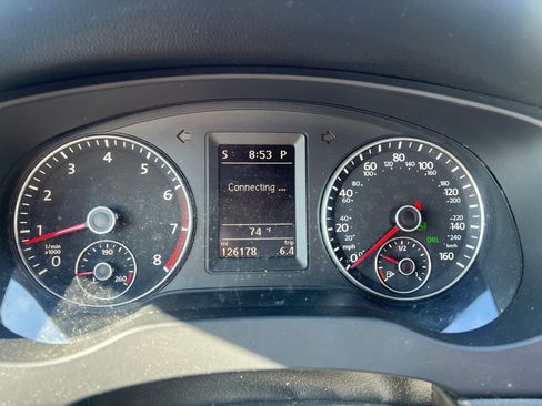 Used 2014 Volkswagen Jetta GLI Autobahn FWD image 11