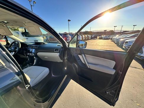 Used 2018 Subaru Forester 2.5i Premium image 29