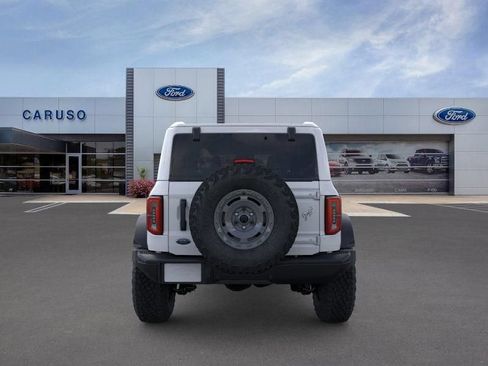 New 2025 Ford Bronco Badlands AWD/4WD image 5