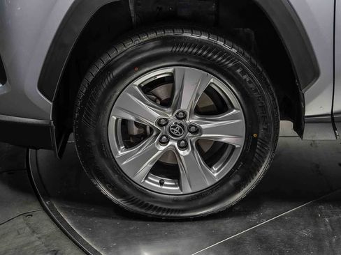 Certified 2024 Toyota RAV4 XLE FWD image 10