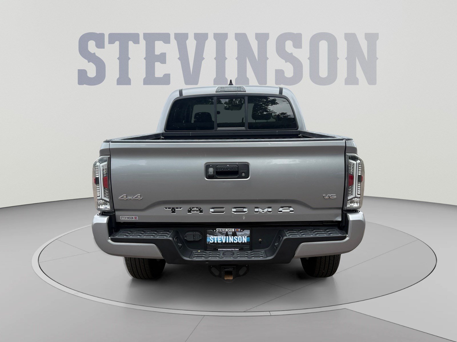 Used 2021 Toyota Tacoma SR AWD/4WD image 4