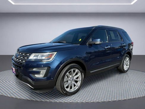 Used 2017 Ford Explorer Limited w/ Equipment Group 303A AWD/4WD image 1