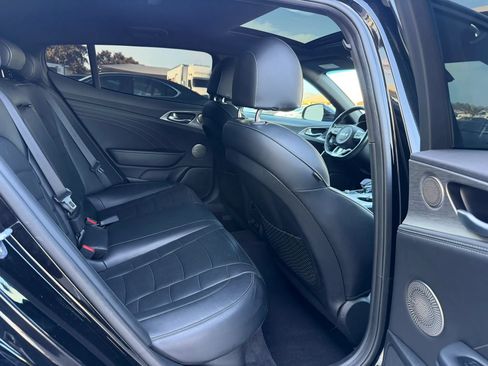 Used 2022 Kia Stinger GT2 RWD image 23