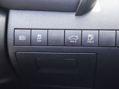 Used 2020 Toyota Camry LE w/ Carpet Mat Package FWD image 16