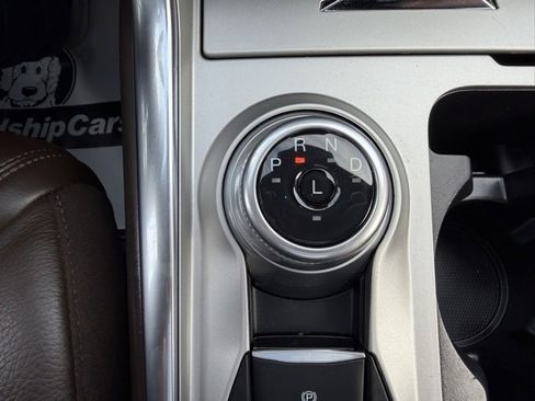 Used 2023 Ford Explorer King Ranch w/ Technology Package image 34