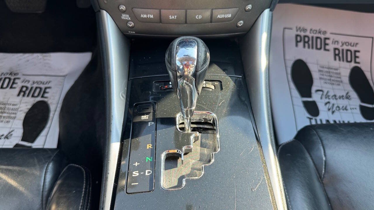 Used 2011 Lexus IS 250 AWD w/ Preferred Accessory Package image 13