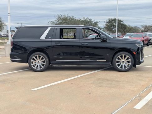 Used 2021 Cadillac Escalade ESV Premium Luxury Platinum image 4