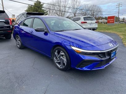 Certified 2025 Hyundai Elantra Sport w/ Cargo Package