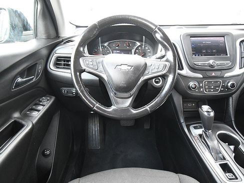 Used 2020 Chevrolet Equinox LT AWD/4WD image 12