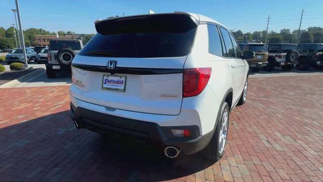 Certified 2024 Honda Passport EX-L image 2