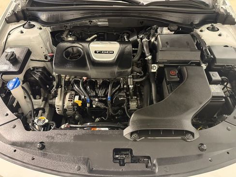 Used 2019 Kia Optima EX FWD image 16